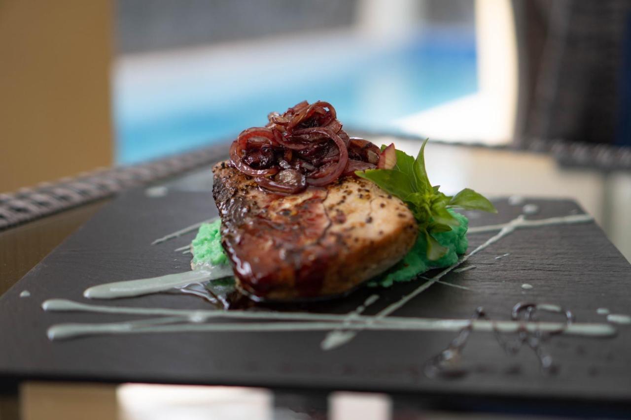 Blue Marlin Hotel Мінделу Екстер'єр фото